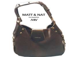 The Montreal company Matt & Nat whose specialty is in designing vegan purses had named a purse after her.